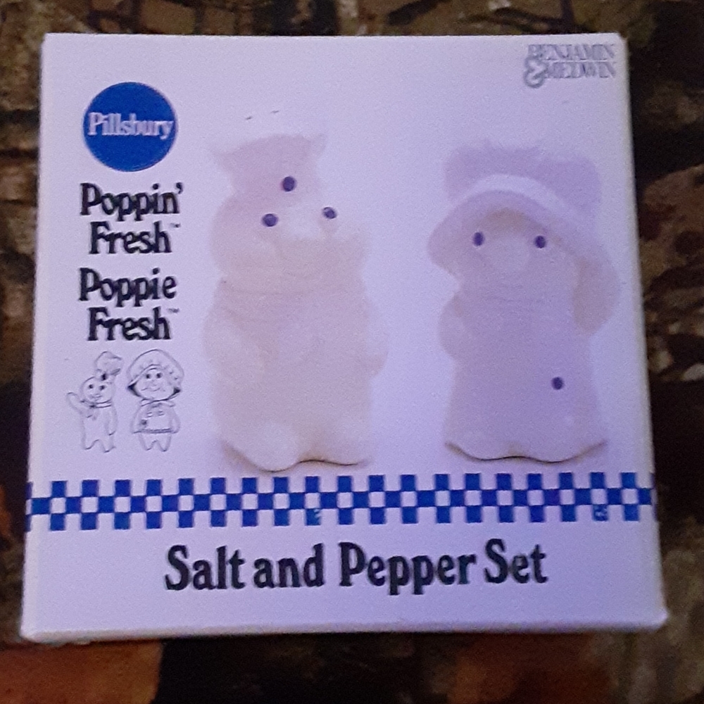 Vintage Pillsbury salt and pepper shakers